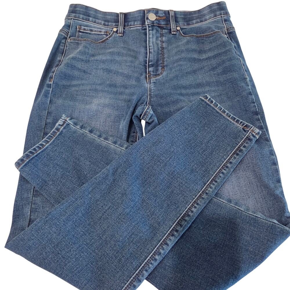 Women's Whiteā House Black Market Shinny